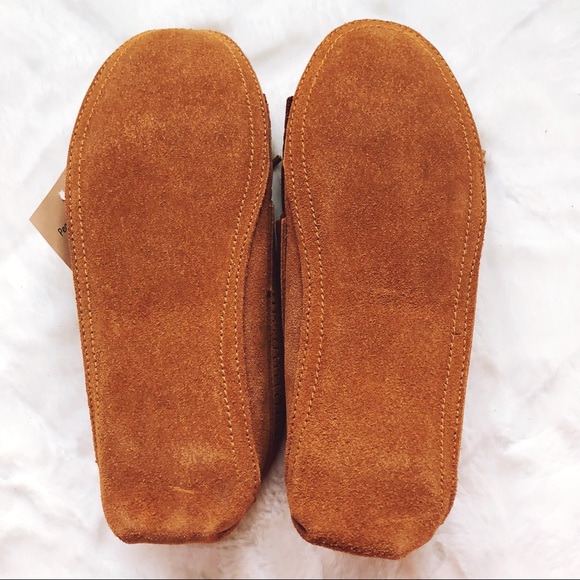 Tan Comfy Leather Moccasins (Fit Size 5.5) - Picture 7 of 8